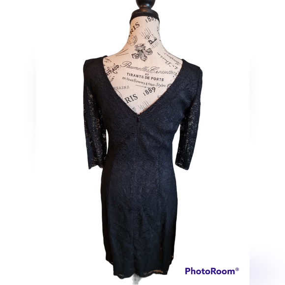 Banana Republic Long Sleeve Black Lace Dress - Picture 2 of 7